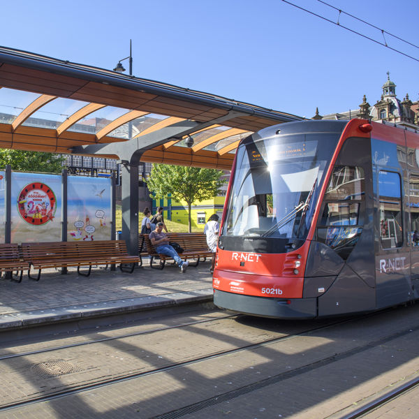 HTM Zooomerhalte bij Hollands Spoor HTM Zooomerhalte bij Hollands Spoor