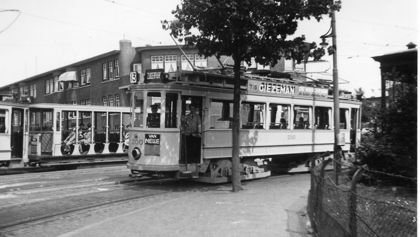 HTM tram in Augustus 1940 HTM tram in Augustus 1940
