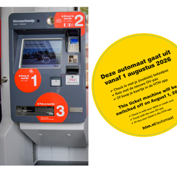 Afbeelding van de kaartverkoopautomaat in de tram met daarnaast de sticker waarop staat dat deze automaten per 1 augustus 2026 worden uitgezet. Afbeelding van de kaartverkoopautomaat in de tram.