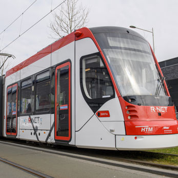 HTM Avenio rood-wit (de Werf) HTM Avenio rood-wit (de Werf)