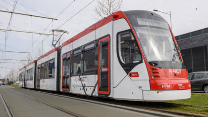 HTM Avenio rood-wit (de Werf) HTM Avenio rood-wit (de Werf)