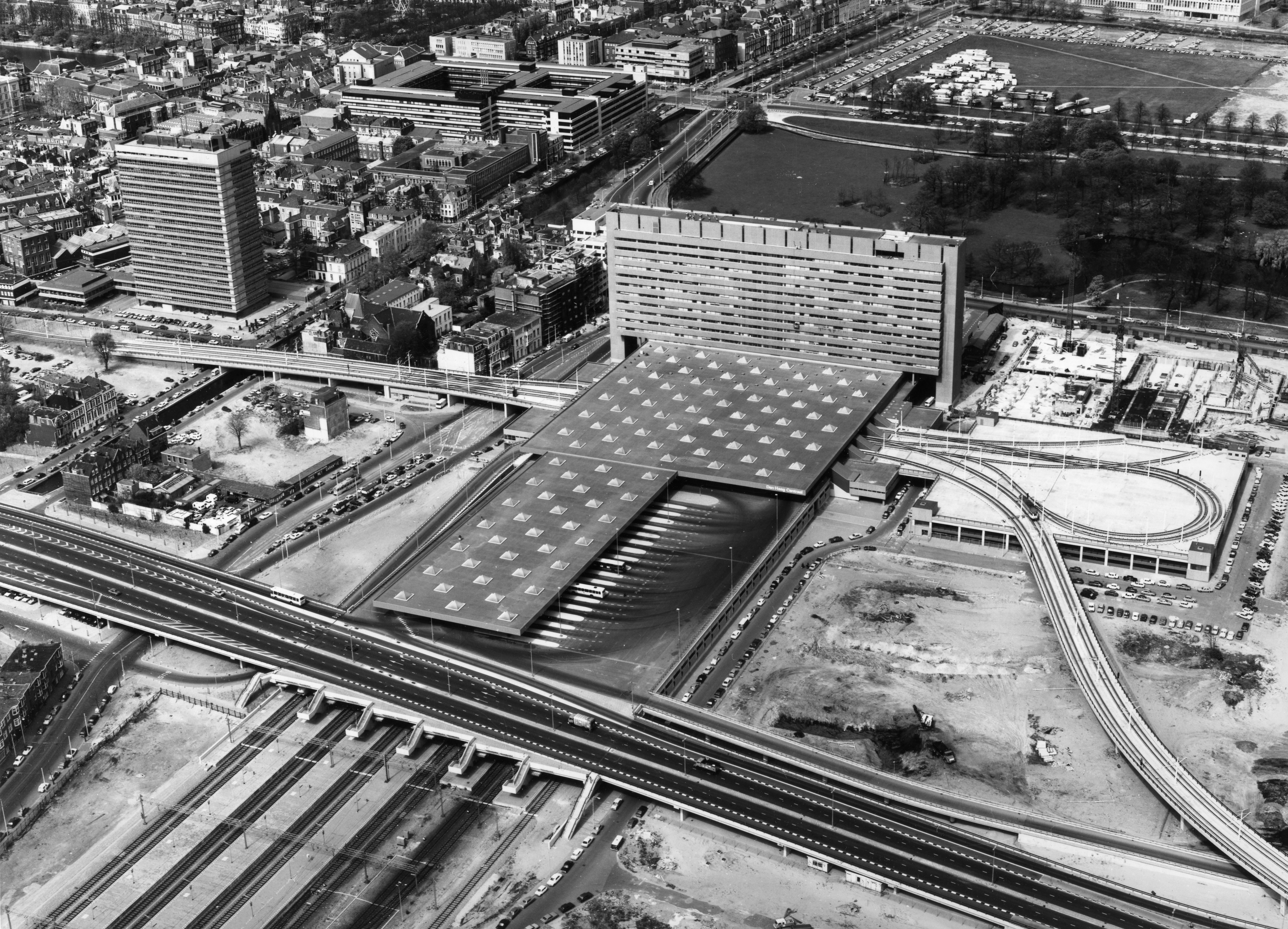 Station CS Kort Voor Voltooiing 1975 HTM